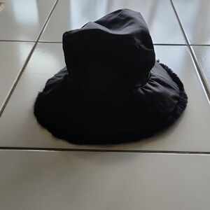 August Hats Black Women's Hat